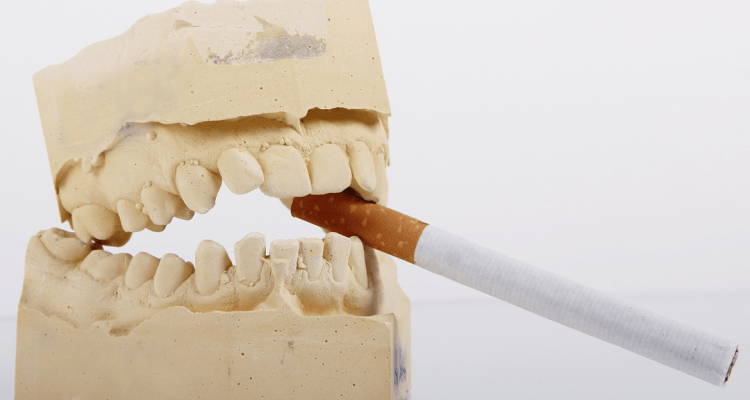 ¿Cómo afecta el tabaco a nuestros dientes?