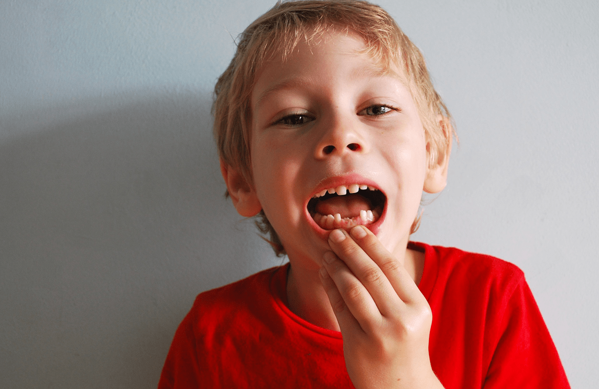 6 cosas que padres y madres deben saber sobre los dientes de leche
